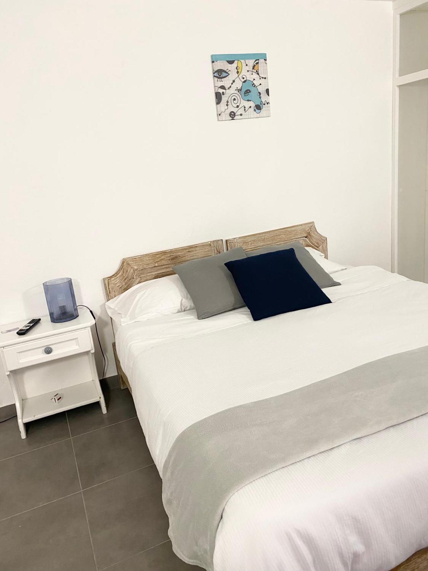 Cala Reale Rooms Marinella Marinella  Ngoại thất bức ảnh