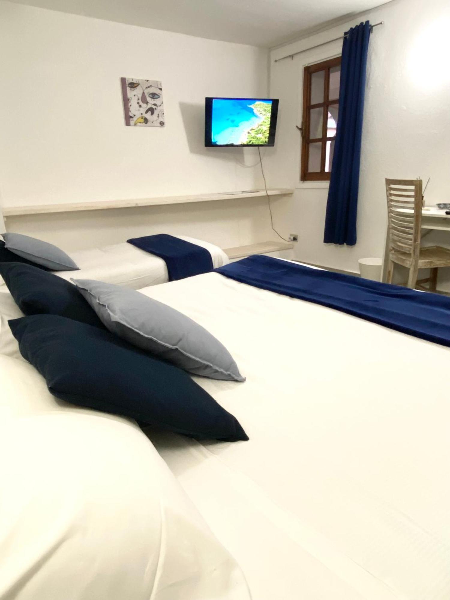 Cala Reale Rooms Marinella Marinella  Ngoại thất bức ảnh
