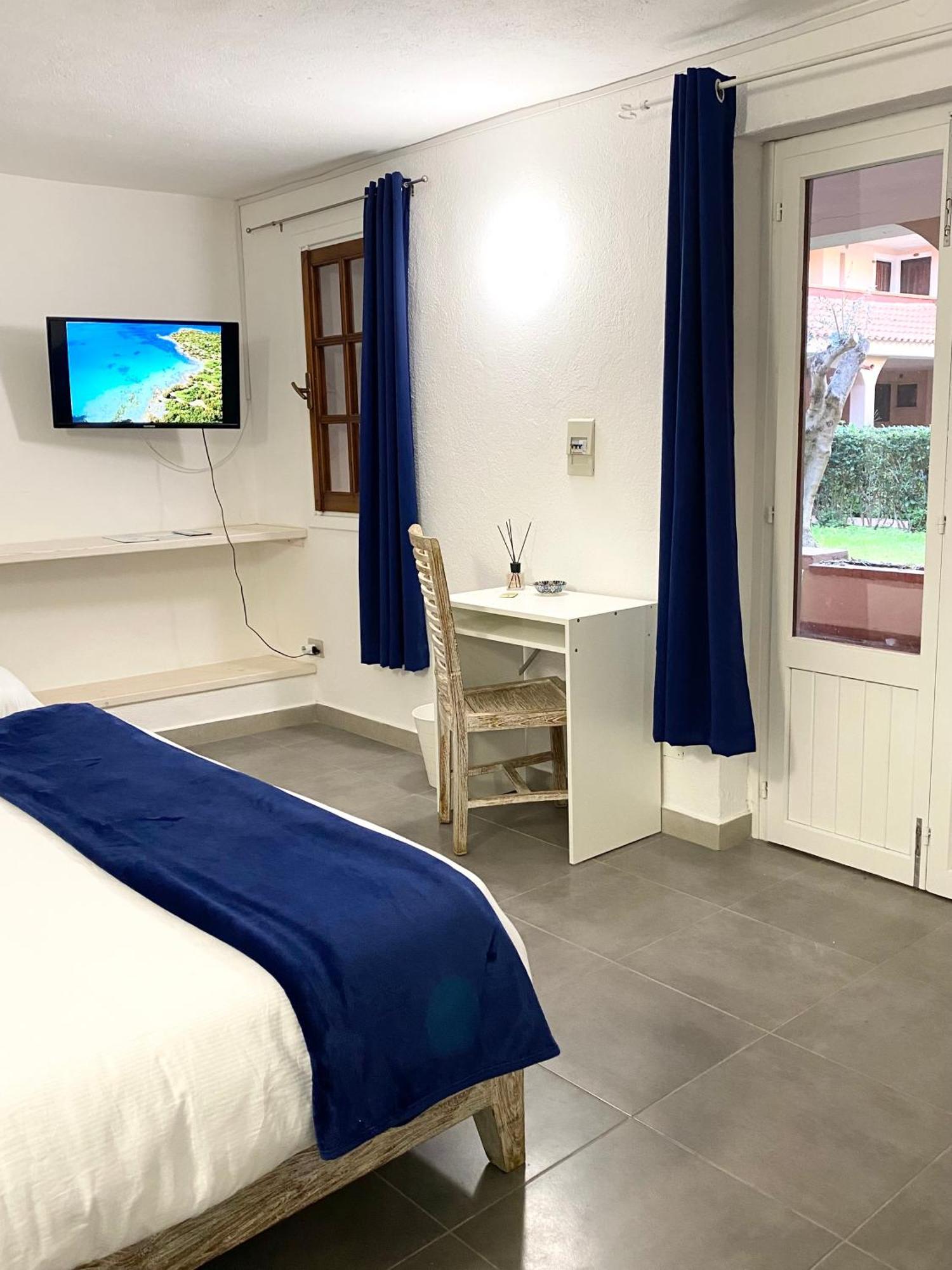 Cala Reale Rooms Marinella Marinella  Ngoại thất bức ảnh